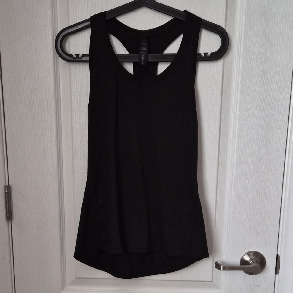 Yogalicious Black Tank Top
